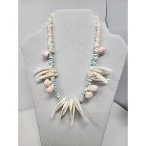 Vinrage Boho 18" Seashell Necklace Pink White Blue  Shell Statement Puka Haminoe